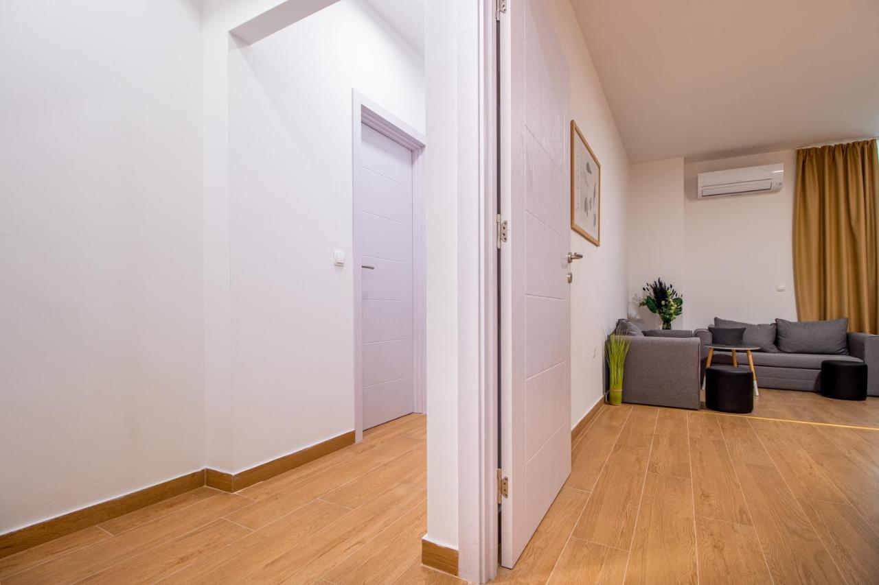 Apartments Euphoria East Рийека Екстериор снимка